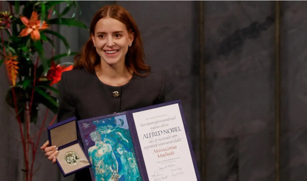 Hija de María Corina Machado recibe el Nobel de la Paz en representación de su madre