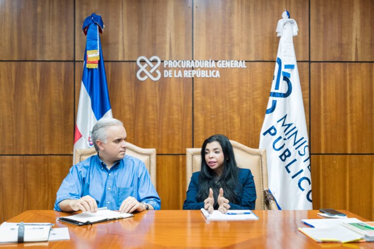 PGR y Ministerio de Educación activan línea operativa conjunta y establecen mesa permanente para fortalecer la tutela de los derechos de los NNA en centros educativos