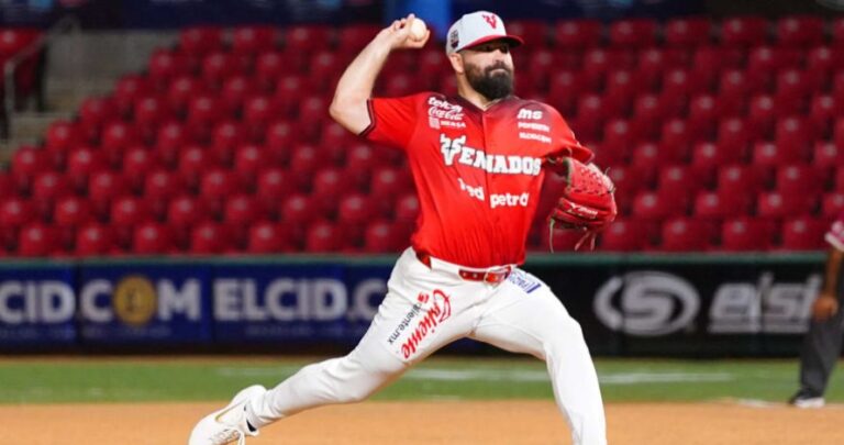 Leones del Escogido anuncian la incorporación de José Urquidy