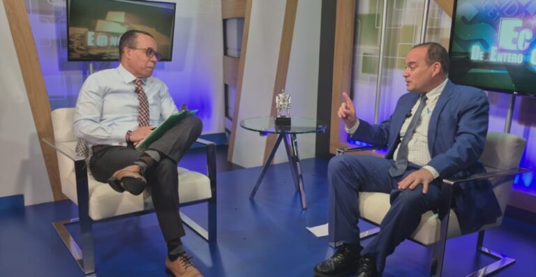 “El fraude de Senasa anda por los 43 mil millones;  es caso corrupción más grande RD”, afirma Surum Hernández