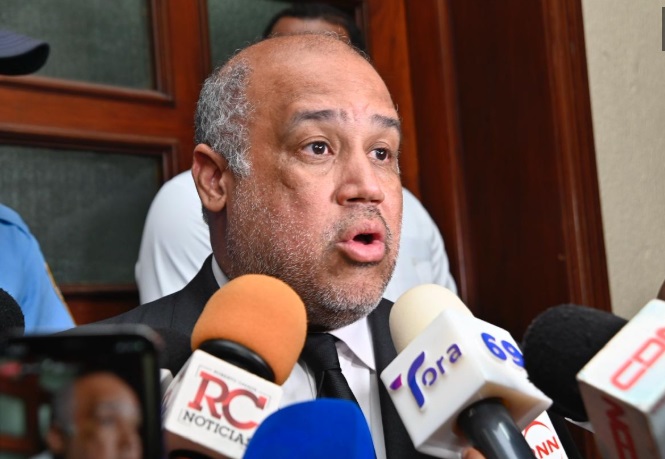 Video- Abogado de Santiago Hazim responsabiliza al Ministerio Público  y a Abinader por salud de su cliente en prisión