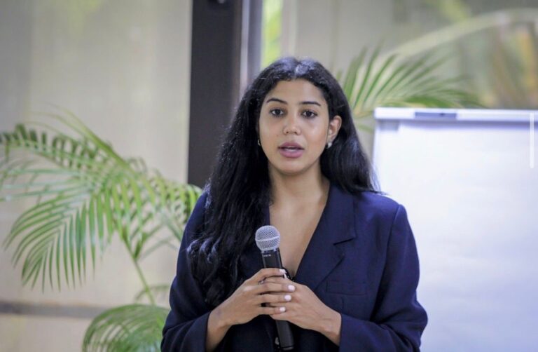 Pleno JCE designa a Nikauris Báez, la consultora jurídica más joven en su historia institucional