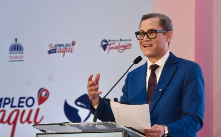 Olivares dice en jornada de Santiago que el empleo formal es la prioridad del Ministerio de Trabajo