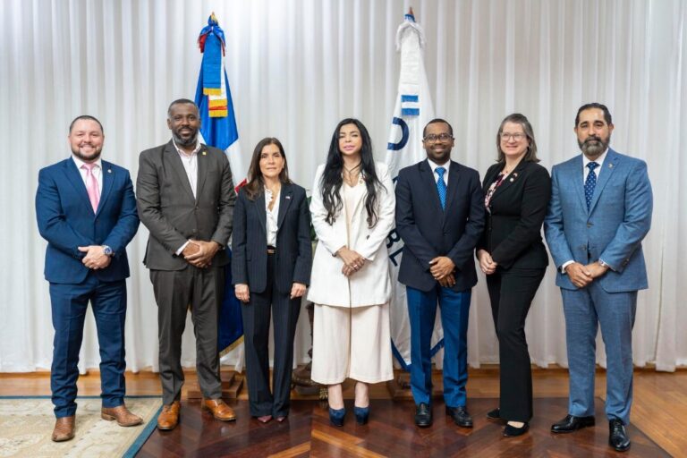 RD y EEUU fortalecen su cooperación en la lucha contra el narcotráfico y la criminalidad organizada