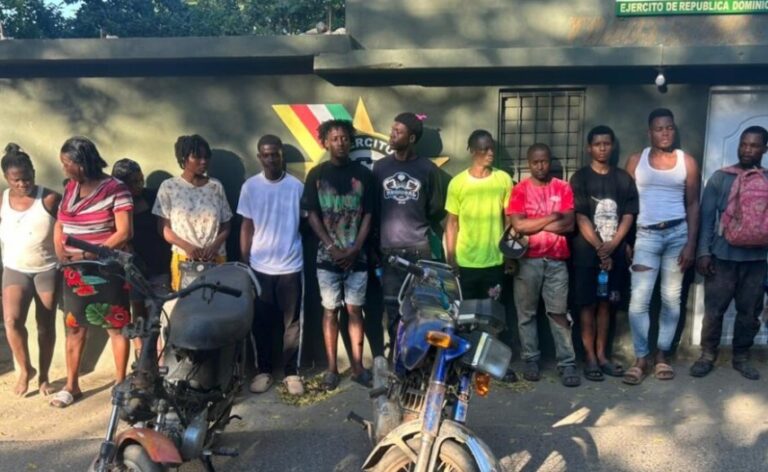 Ejército de RD apresa en Montecristi 30 haitianos indocumentados