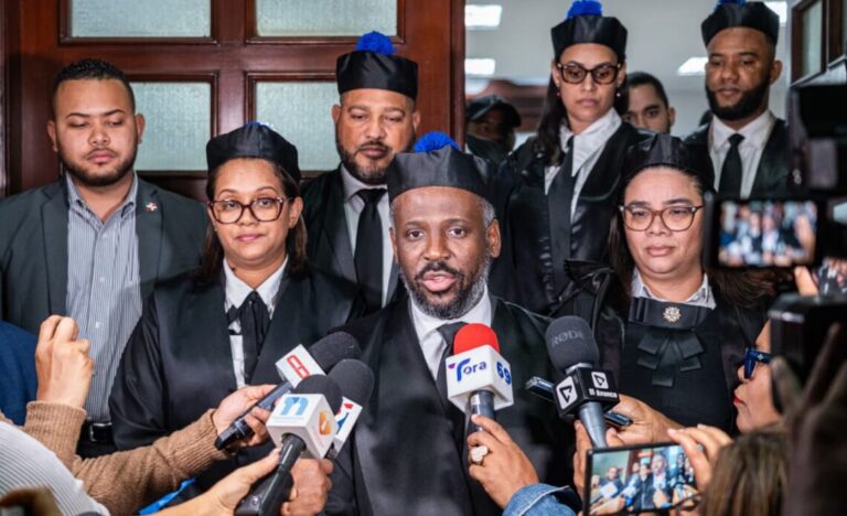 Ministerio Público insiste que lo más adecuado es que Santiago Hazim afronte la prisión preventiva por el caso Senasa