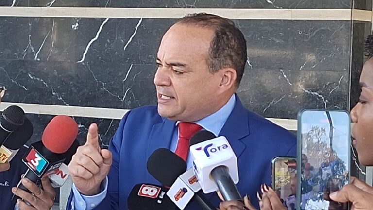 Surún exige investigar al director de OGTIC, hermano de Superintendente de Bancos y Jhonny Morales