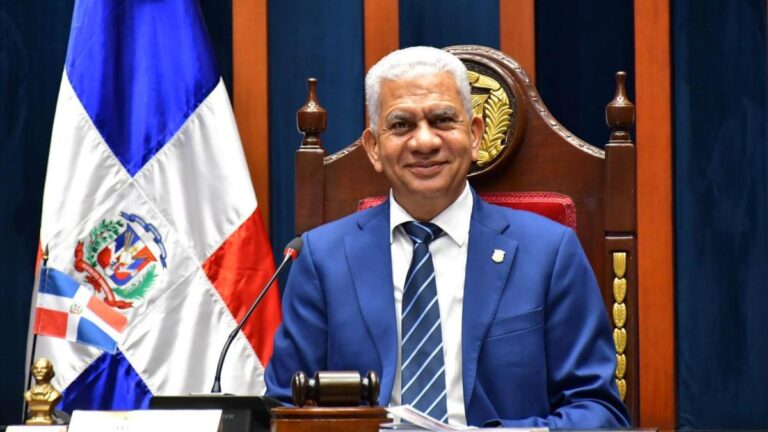 Senado aprueba emisión de deuda por más de RD$401 mil millones para cubrir presupuesto 2026