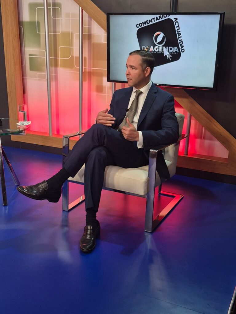 Video- Pujols dice que caso Senasa demuestra que el PRM no tiene superioridad en la política moral en RD