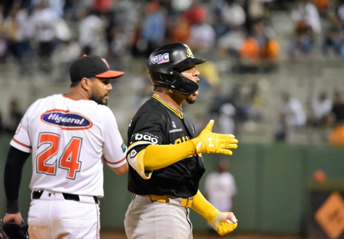 Águilas consiguen triunfo importante y se acercan a un partido de los Toros en Round Robin