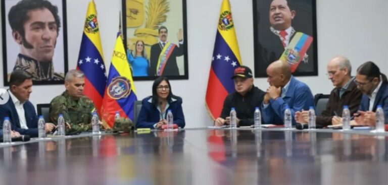 Delcy Rodríguez llama a Estados Unidos al diálogo; rechaza amenazas externas contra Venezuela