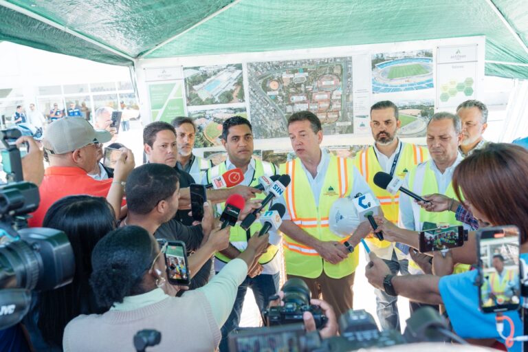 Reportaje- Ito Bisonó y Kelvin Cruz garantizan entrega de obras Juegos Centroamericanos a partir de marzo