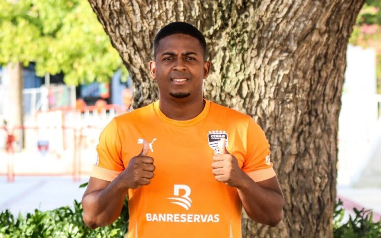 Cibao FC anuncia la contratación del mediocampista colombiano Mateo Palacios