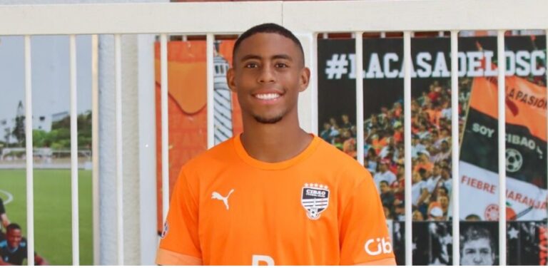 Cibao FC anuncia la incorporación del colombiano Víctor Minotta