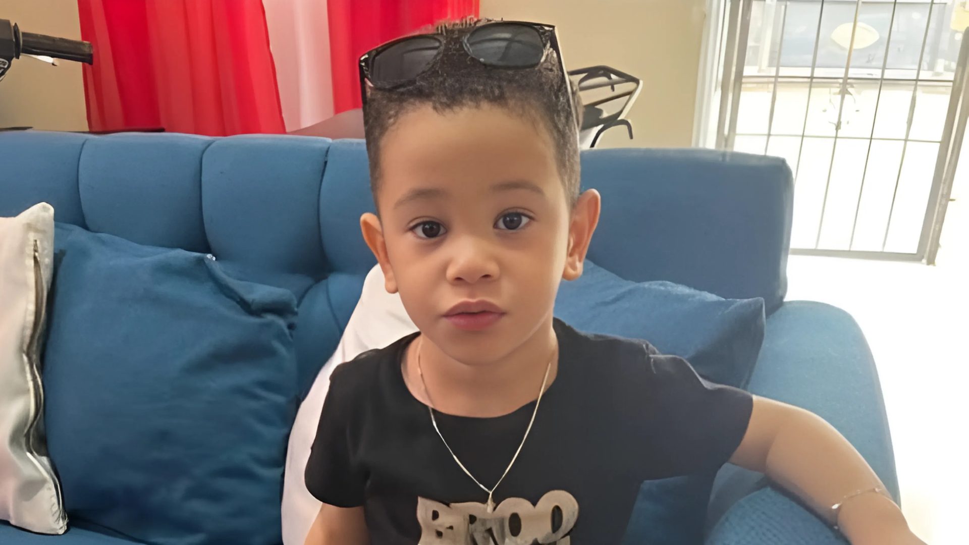 Familia del niño desaparecido en Jarabacoa hace nueve meses piden al FBI que ayude a encontrarlo