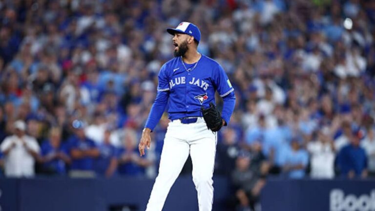 Medias Blancas refuerzan su bullpen con la firma del dominicano Seranthony Domínguez