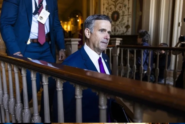 Delcy Rodríguez y el director de la CIA se reúnen en Caracas