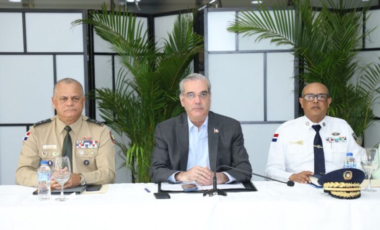 Presidente Abinader encabeza reunión de seguimiento al Plan de Seguridad Ciudadana