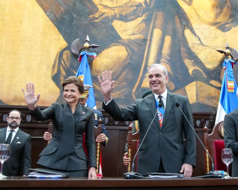 Abinader destaca RD se sitúa entre economías de mayor dinamismo del continente; en 2025 se recaudaron más de US$5 mil millones en IED y casi US$16 mil millones en exportaciones