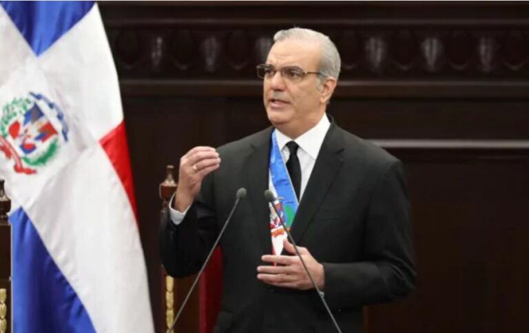 Presidente Abinader desea feliz día de la Independencia nacional; “es el latido de nuestra identidad y la fuerza de una patria de seguimos construyendo”