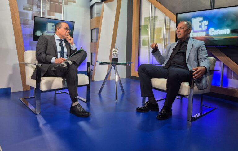 “Leonel tiene hoy 45%; se alistan para Municipales; SeNasa es crimen de lesa humanidad; PRM no puede hablar de moralidad”, reveló Dionis Sánchez