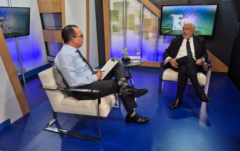 Radhames Camacho: “PLD elegirá 2026 su precandidato presidencial; faltan implicados caso SeNasa; PRM improvisa”