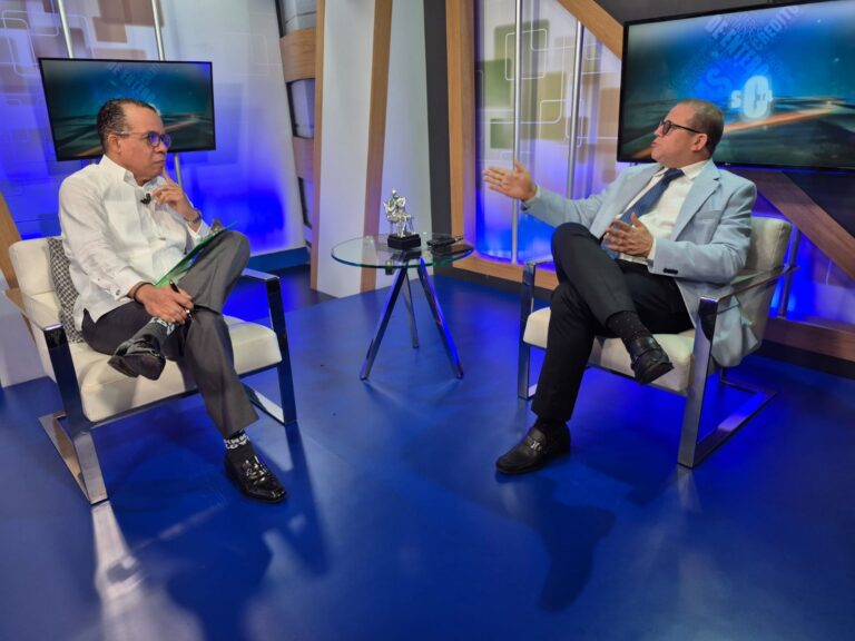 Rafael Castillo: “Dio Astacio es un desastre en SDE; ha manejado 5,500 millones; basura lo arropa; LF tuvo razón con caso Aerodom