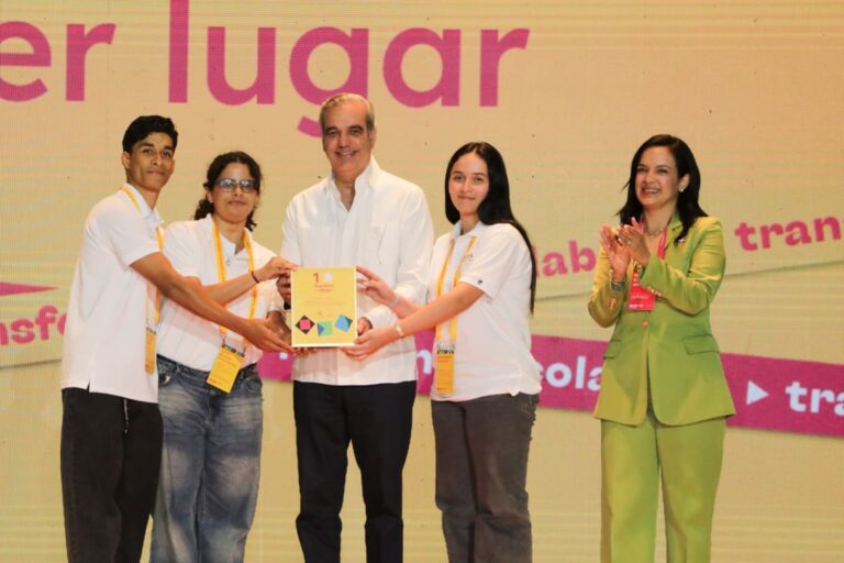 Presidente Abinader: “República de Ideas marca un antes y un después en la construcción del país que soñamos”