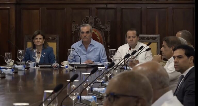 Presidente Abinader convoca para esta tarde el Consejo de Ministros; no se conocen los temas a tratar