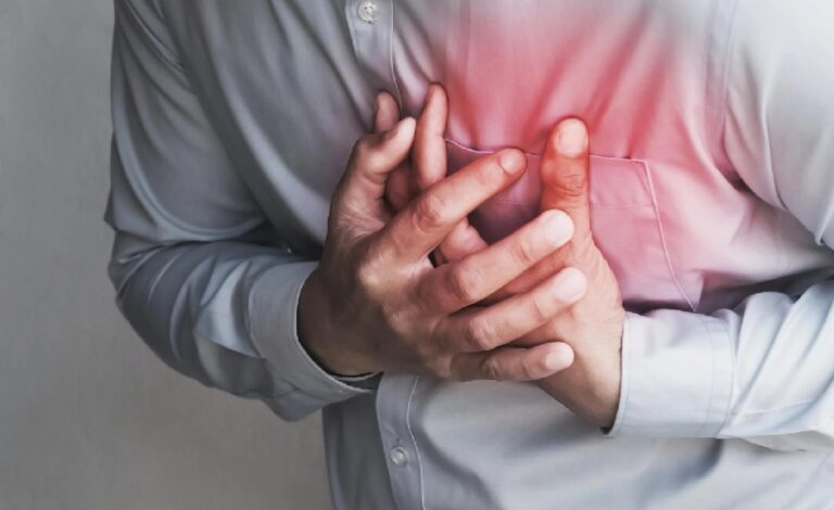 La grasa abdominal, mejor indicador de problemas cardíacos que el índice de masa corporal