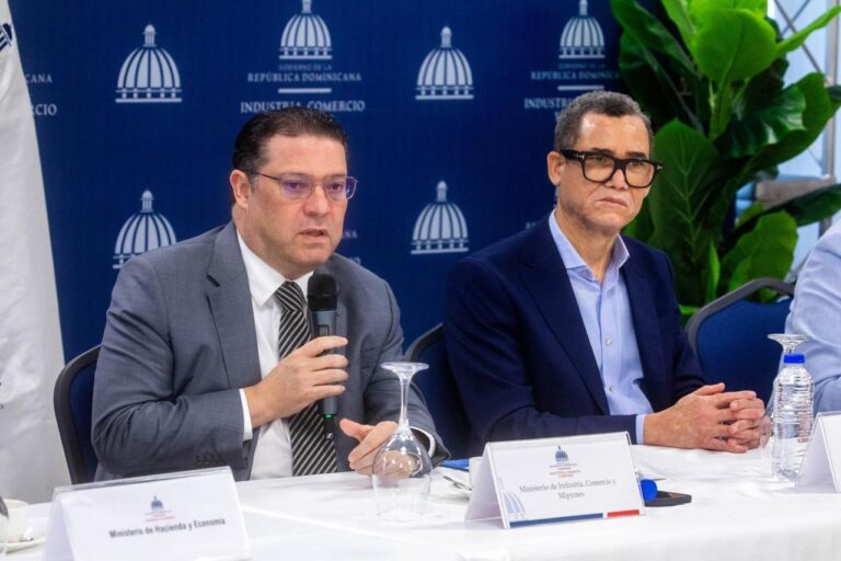 Gobierno anuncia ofensiva nacional contra el comercio ilícito