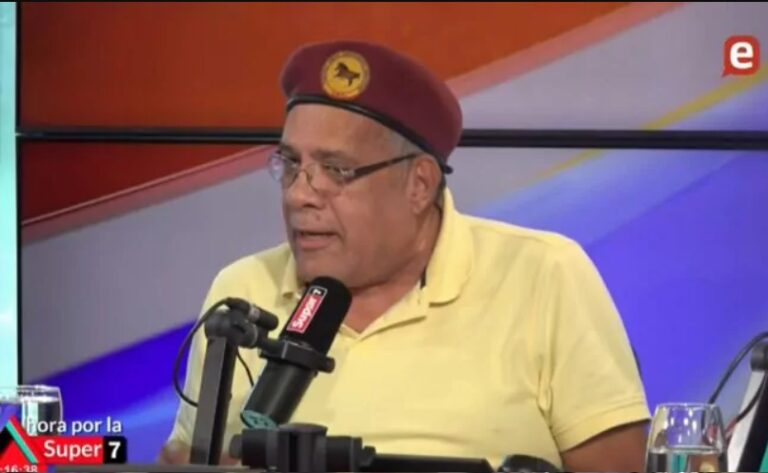 Luis “El Gallo” afirma columna de la democracia son  los partidos políticos y no los “aventureros” independientes