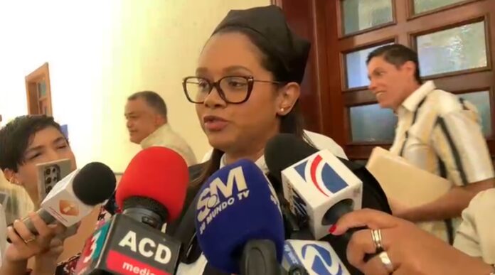 MIRNA ORTIZ SOBRE FISCAL