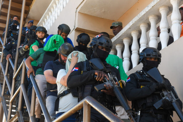 Ministerio Público deposita acusación contra 13 vinculados a las 10 toneladas de drogas ocupadas en Operación Panthera 7