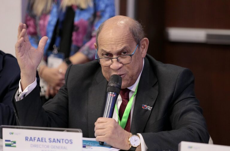 MESCyT aclara “no habrá fusión, sino la creación de un nuevo sistema educativo dominicano”