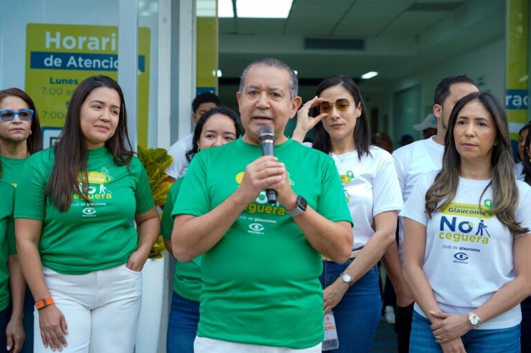 Más de 270 personas atendidas en jornada gratuita de detección de glaucoma en Cristo Rey realizada por INCOCEGLA