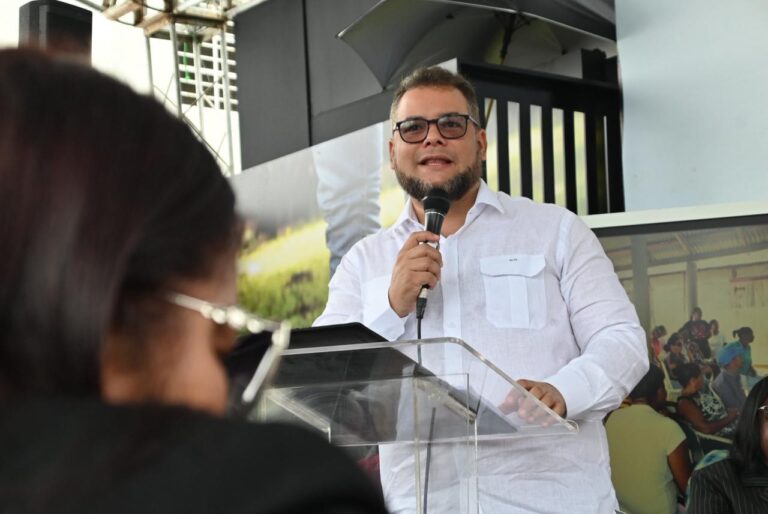 Director del FEDA considera conflictos externos obligan a fortalecer la agricultura de RD