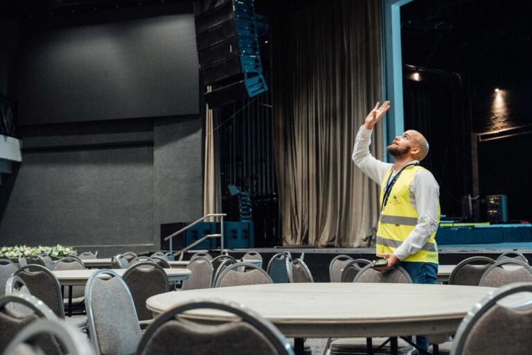 MIVHED realiza inspección técnica en el Salón La Fiesta del Hotel Jaragua