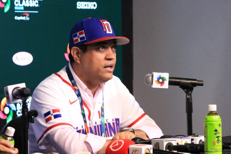 Ministro Kelvin Cruz agradece trabajo de la selección dominicana del Clásico Mundial de Beisbol
