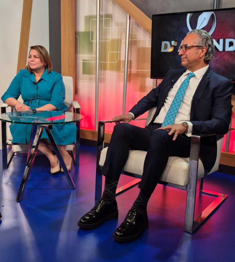 Video- Sociedad Dominicana de Neurología y Neurocirugía defiende posición adoptada por Ministerio de Salud sobre caso doctor Fadul