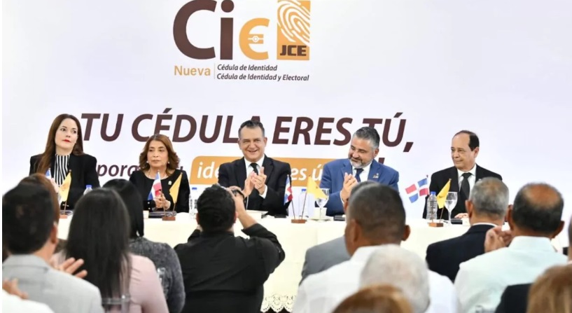 Presidente JCE aclara nueva cédula no es un simple cambio de plástico, «es un proyecto de Estado»