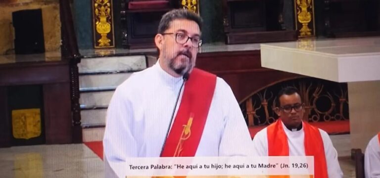 Iglesia Católica llama a reconocer, respetar y a promover la dignidad de la mujer