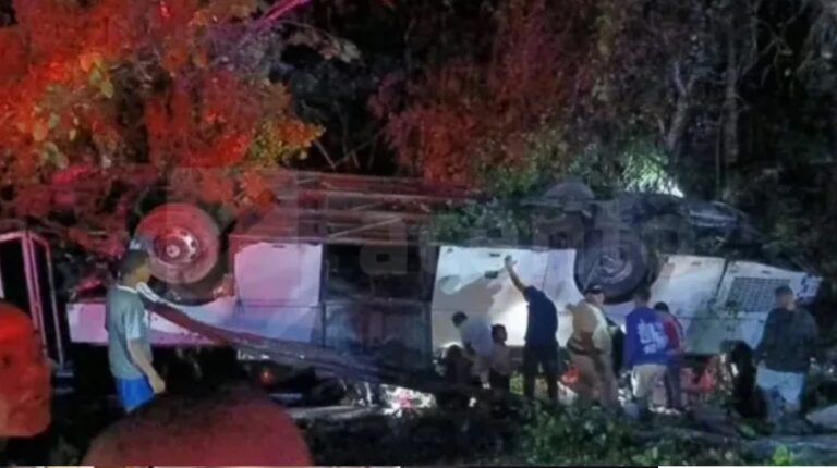 Accidente de tránsito en Autovía del Nordeste deja 25 personas heridas