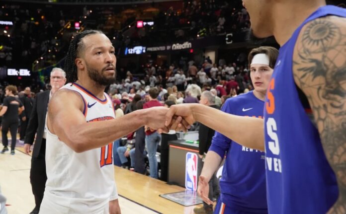 KNICKS TRES CERO