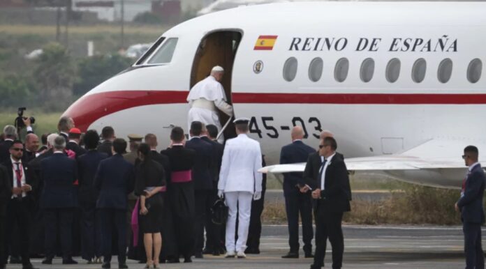 PAPA EN AVION DEL REY