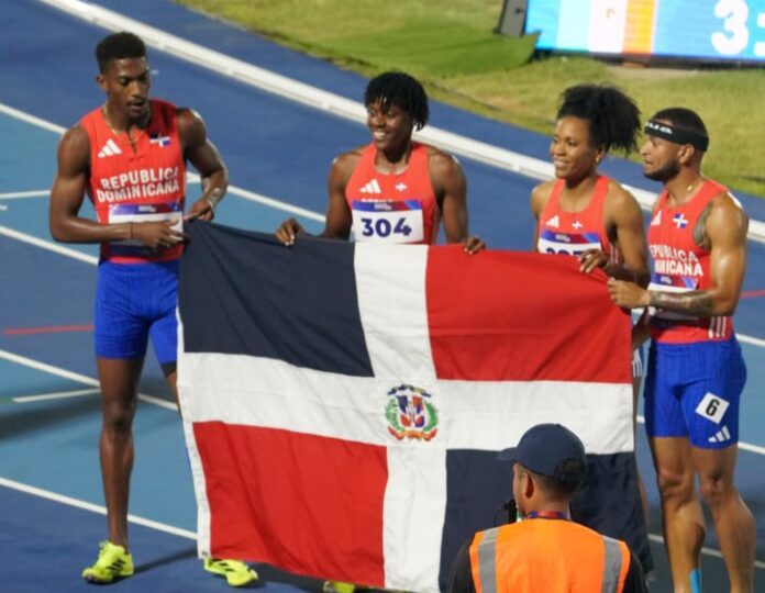 RD ORO EN RELEVO